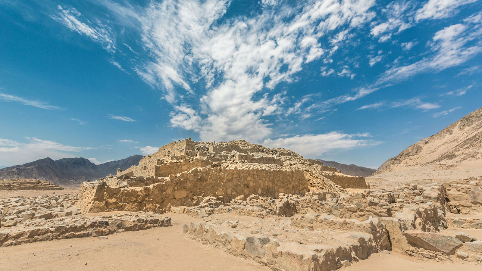 Foto 2 de Tour to the Sacred City of Caral